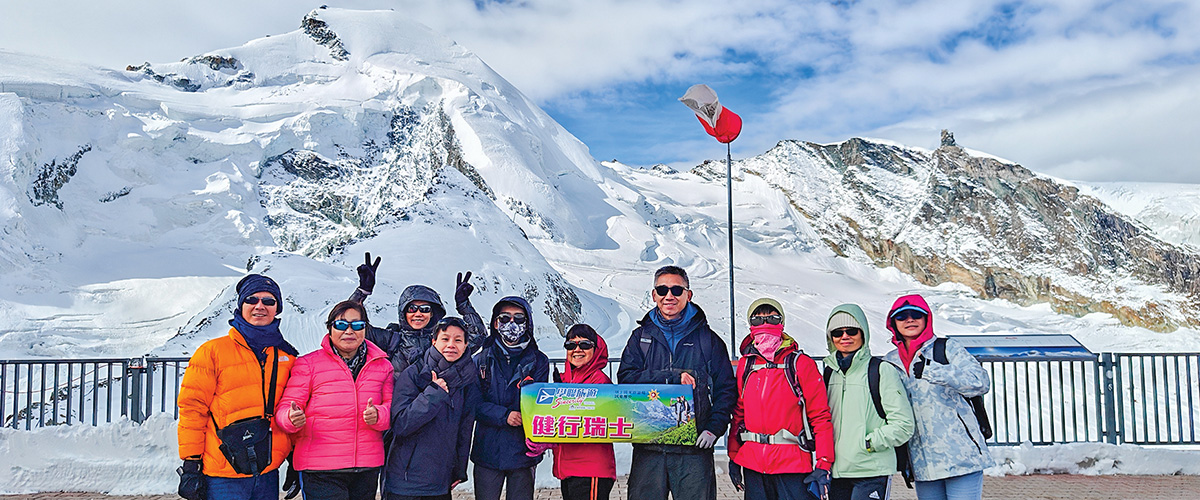 探索瑞士阿拉琳峰，搭乘阿爾平高山地鐵直達雪峰頂端，俯瞰阿爾卑斯壯麗景色