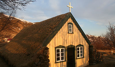 Vatnajokull- Hof Turf Church