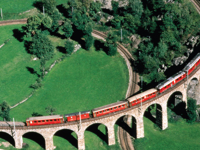伯爾尼納快車 Bernina Express